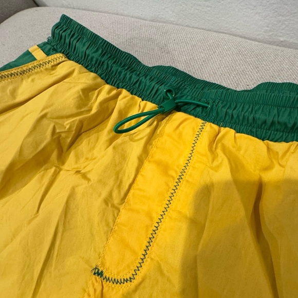 Green&  Yellow  unisex Athletic Shorts( listed under women’s 4 sizing) 💛💚zoom in - Picture 10 of 10